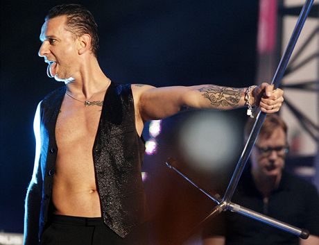 dave-gahan-45243.jpg