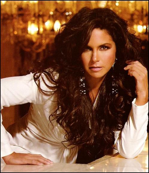 lucero-223733.jpg