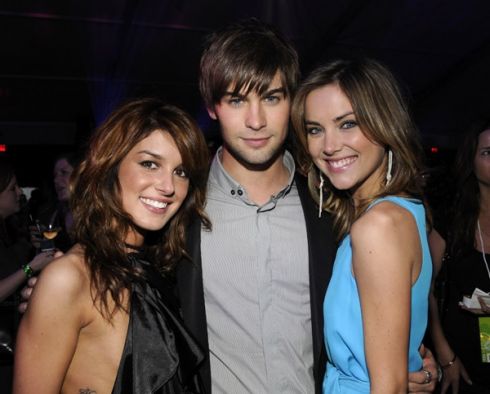 Shanea Grimes, Chace Crawford, Jessica Stroup
