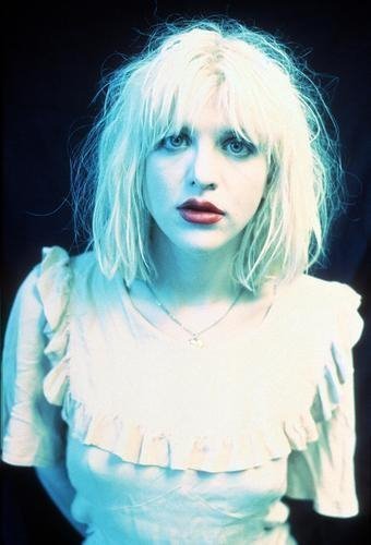 Courtney Love Photo was added by CocoCherry Photo no 8 24