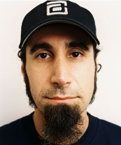 http://img.karaoke-lyrics.net/img/artists/5046/serj-tankian-234962.jpg