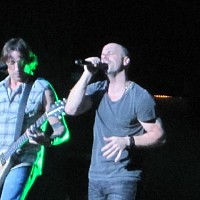 Daughtry In The Air Tonight Feat Brad Arnold Phil Collins Cover Lyrics Dm c bbsus2 csus2 and i can feel it coming in the air tonight, oh lord. in the air tonight feat brad arnold