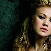 Kelly Clarkson - Have Yourself A Merry Little Christmas - Lyrics