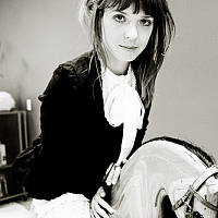 Laura Jansen Light Hits The Room Lyrics