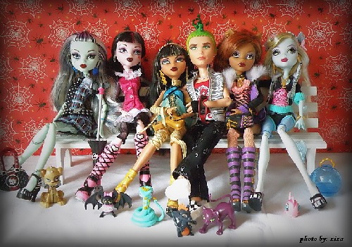 Soundtrack - Monster High photo