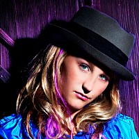 camryn-213486-w200.jpg