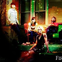 fireflights-213524-w200.jpg