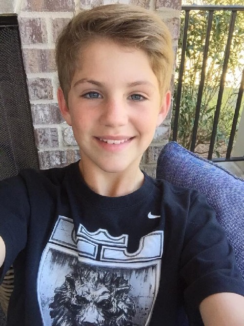 Matty B Raps photo