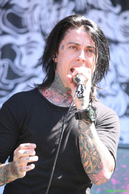 Ronnie Radke photo