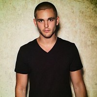 evan-jared-463490-w200.jpg
