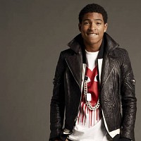 arin-ray-484355-w200.jpg