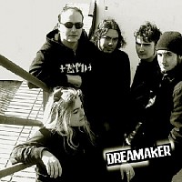 dreamaker-506589-w200.jpg