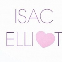Isac Elliot - First Kiss - Lyrics 