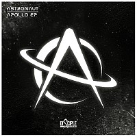 astronaut-538093-w200.jpg