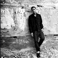 johnny-rain-621441-w200.jpg