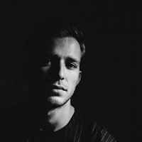 niklas-ibach-653043-w200.jpg