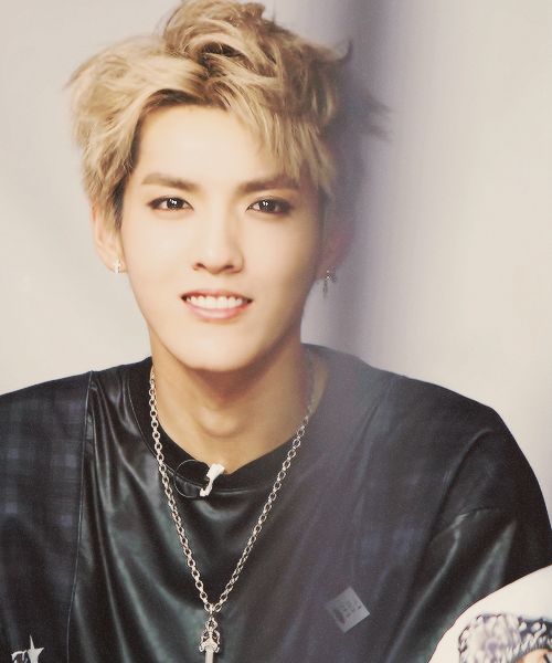 Kris Wu photo