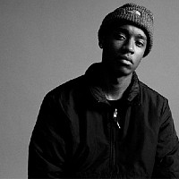 rejjie-snow-607056-w200.jpg