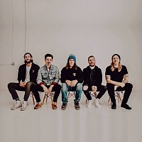dead-american-618677-w200.jpg